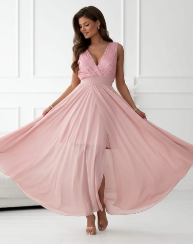 Sukienka Diva z rozcięciem pudrowy róż