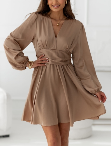 Sukienka Sonia satynowa ciemny beż (1).jpg