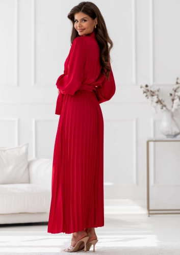 Sukienka Maxi satyna plisa z rękawem czerwona (4).jpg