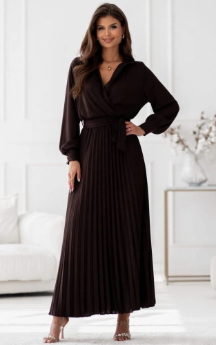 Sukienka Maxi satyna plisa z rękawem gorzka czekolada (3).jpg