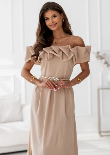 Sukienka Ester z efektowną falbaną MIDI rozkloszowana beżowa  (3).jpg