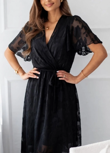 Sukienka Sora efektowna tkanina 3D MIDI czarna (2).jpg