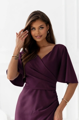 Sukienka z rękawkiem MIDI z marszczeniem śliwka