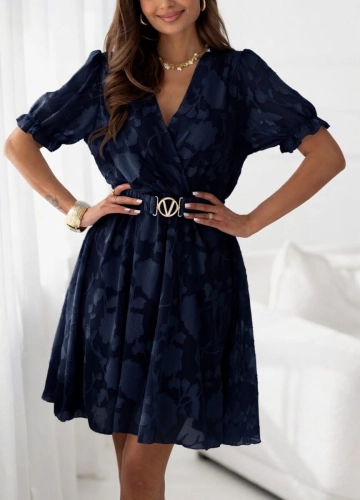 Sukienka Sora efektowna tkanina 3D MINI z paskiem granatowa