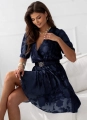 Sukienka Sora efektowna tkanina 3D MINI z paskiem granatowa