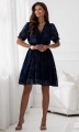 Sukienka Sora efektowna tkanina 3D MINI z paskiem granatowa